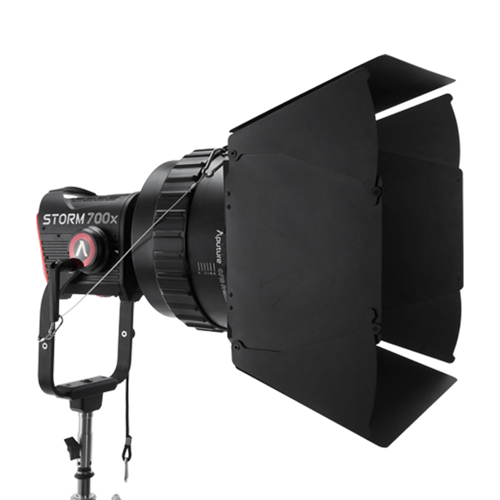 Aputure - STORM 700x CF10 Fresnel and Barn Door Kit