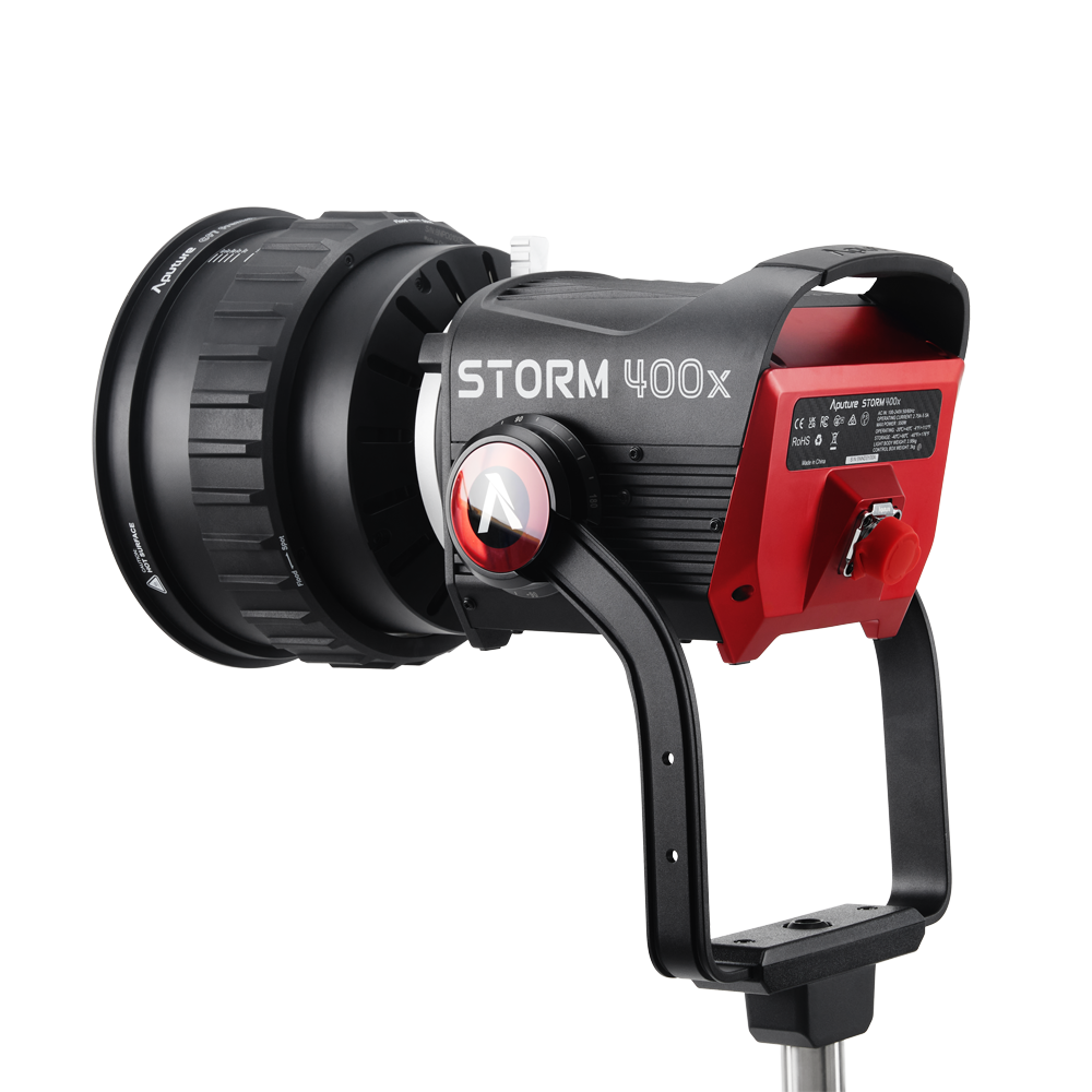 Aputure - Storm CF7 Fresnel and Barndoor Kit