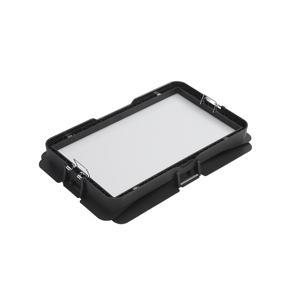 amaran Pano 60c Barndoor