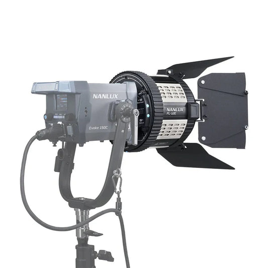 Lentille Fresnel motorisée NANLUX FL-12E 15°-35°