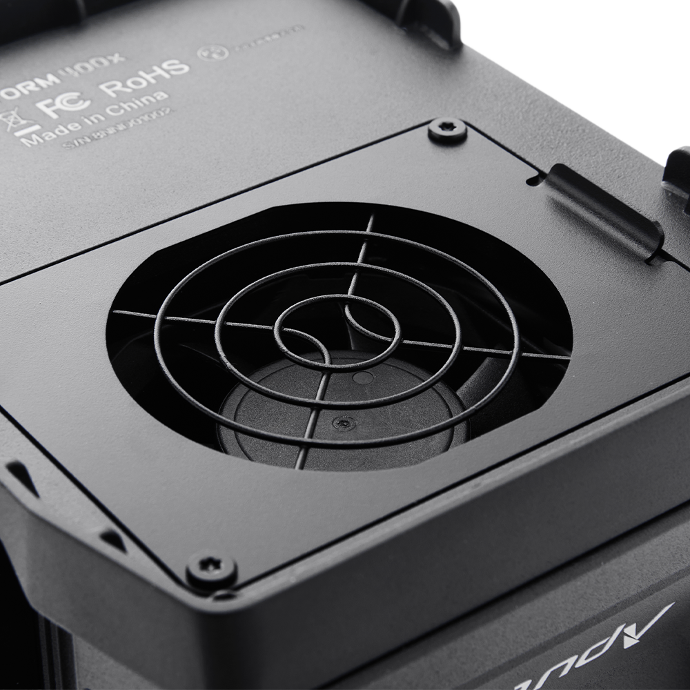 Aputure - Storm 400x