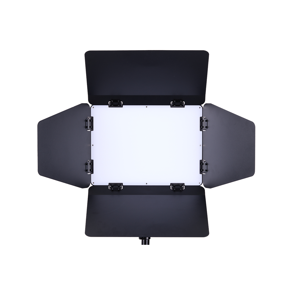 amaran Pano 120c Barndoor