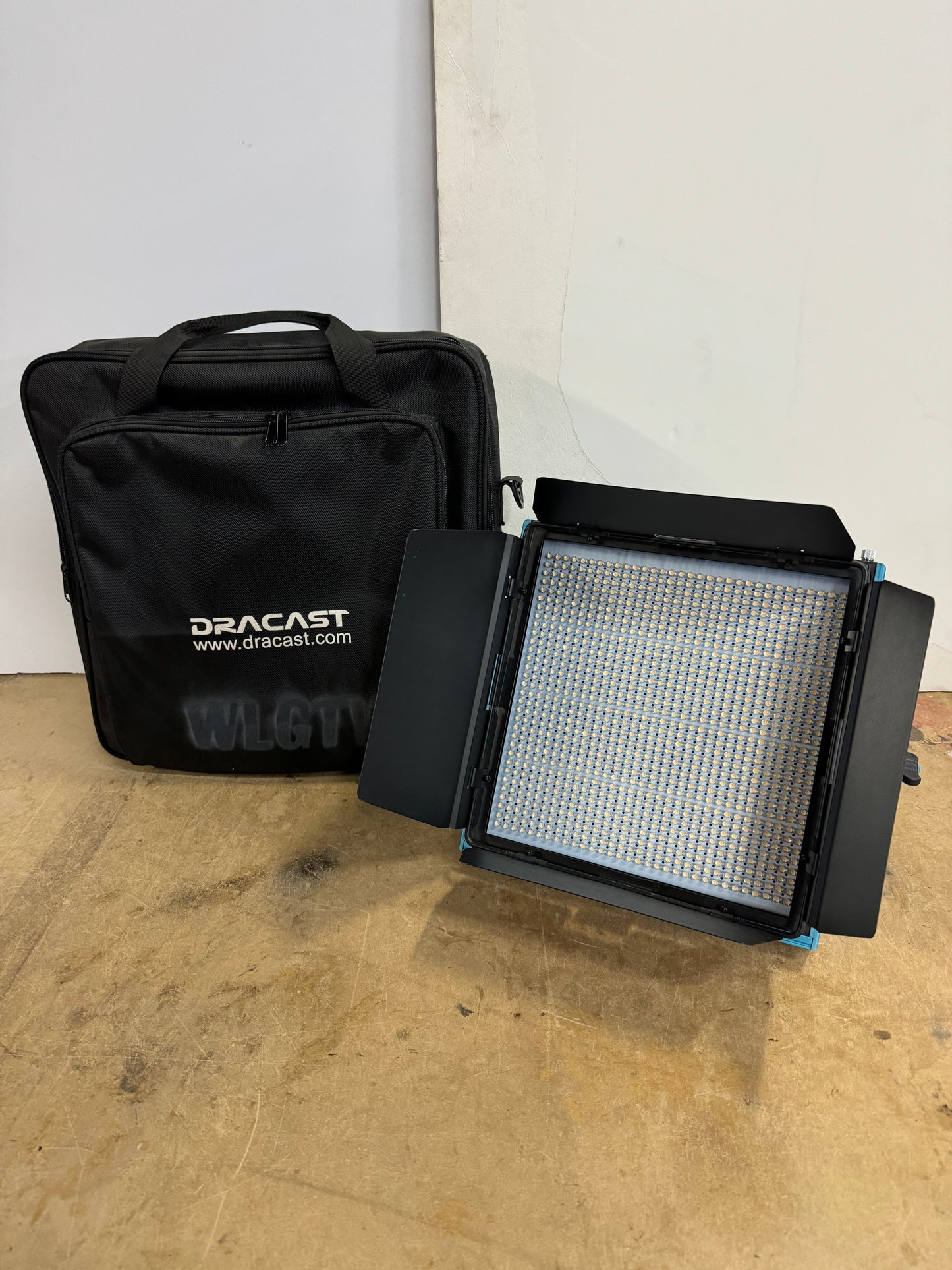 Dracast 1x1 Bi-Color Pro - Stock de location