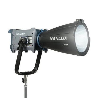 NANLUX Evoke 600C LED Full-color Spot Light with trolley case