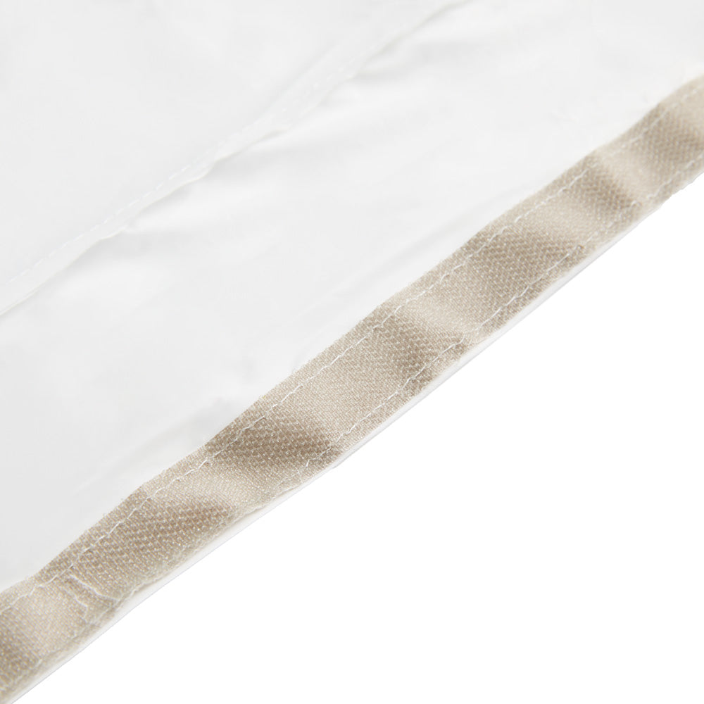 Aputure INFINIMAT 4x4 avec boîte à lumière transparente