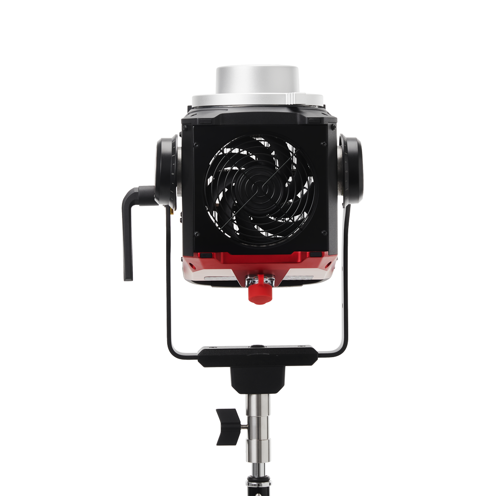 Aputure - Storm 400x