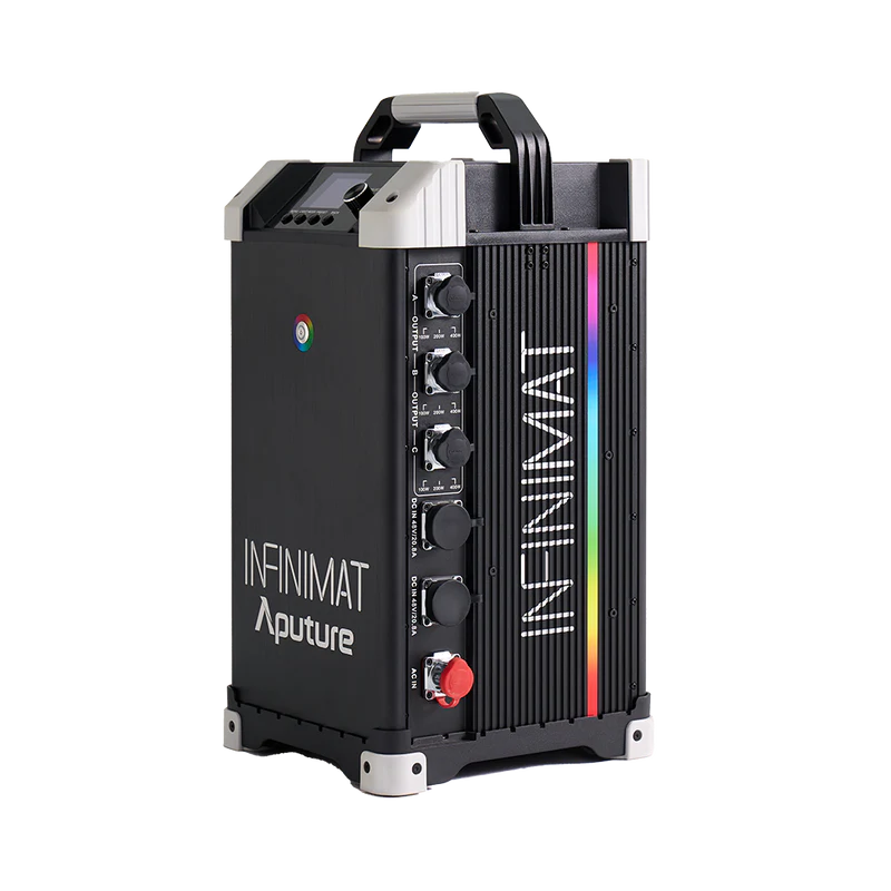 Aputure INFINIMAT 4x4 avec boîte à lumière transparente